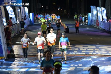 HO CHI MINH CITY NIGHT RUN EXIMBANK 2024 - Ảnh #2031442