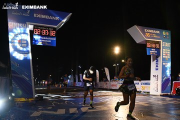 HO CHI MINH CITY NIGHT RUN EXIMBANK 2024 - Ảnh #2059260