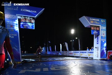 HO CHI MINH CITY NIGHT RUN EXIMBANK 2024 - Ảnh #2062808