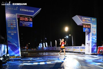 HO CHI MINH CITY NIGHT RUN EXIMBANK 2024 - Ảnh #2064112