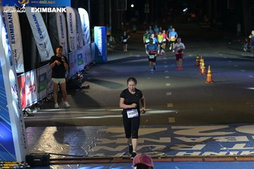 HO CHI MINH CITY NIGHT RUN EXIMBANK 2024 - Ảnh #2026197