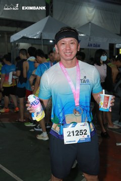 HO CHI MINH CITY NIGHT RUN EXIMBANK 2024 - Ảnh #2011342