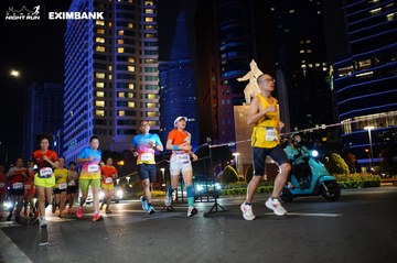 HO CHI MINH CITY NIGHT RUN EXIMBANK 2024 - Ảnh #1989731