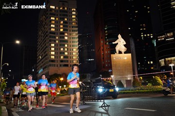 HO CHI MINH CITY NIGHT RUN EXIMBANK 2024 - Ảnh #1991764