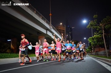 HO CHI MINH CITY NIGHT RUN EXIMBANK 2024 - Ảnh #1988940
