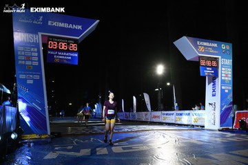 HO CHI MINH CITY NIGHT RUN EXIMBANK 2024 - Ảnh #2065377