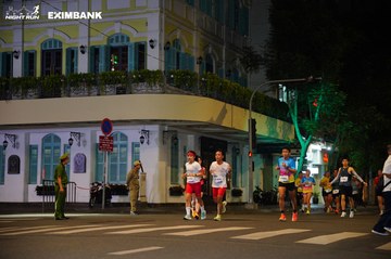 HO CHI MINH CITY NIGHT RUN EXIMBANK 2024 - Ảnh #2031339