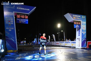 HO CHI MINH CITY NIGHT RUN EXIMBANK 2024 - Ảnh #2063742