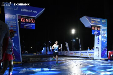 HO CHI MINH CITY NIGHT RUN EXIMBANK 2024 - Ảnh #2062901