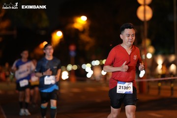 HO CHI MINH CITY NIGHT RUN EXIMBANK 2024 - Ảnh #2159746