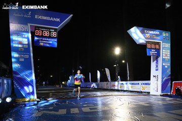 HO CHI MINH CITY NIGHT RUN EXIMBANK 2024 - Ảnh #2062620