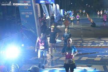 HO CHI MINH CITY NIGHT RUN EXIMBANK 2024 - Ảnh #2029522