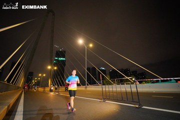 HO CHI MINH CITY NIGHT RUN EXIMBANK 2024 - Ảnh #2026775