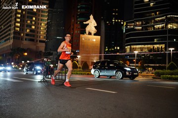HO CHI MINH CITY NIGHT RUN EXIMBANK 2024 - Ảnh #1989160
