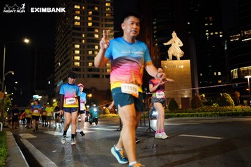 HO CHI MINH CITY NIGHT RUN EXIMBANK 2024 - Ảnh #1990120