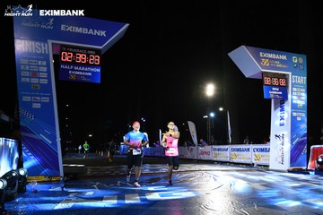 HO CHI MINH CITY NIGHT RUN EXIMBANK 2024 - Ảnh #2060580