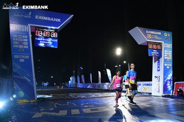 HO CHI MINH CITY NIGHT RUN EXIMBANK 2024 - Ảnh #2063359