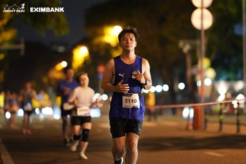 HO CHI MINH CITY NIGHT RUN EXIMBANK 2024 - Ảnh #2160156