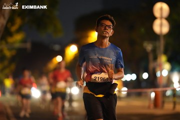 HO CHI MINH CITY NIGHT RUN EXIMBANK 2024 - Ảnh #2160191