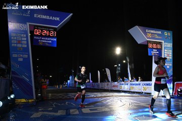 HO CHI MINH CITY NIGHT RUN EXIMBANK 2024 - Ảnh #2059640