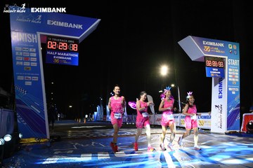 HO CHI MINH CITY NIGHT RUN EXIMBANK 2024 - Ảnh #2064886