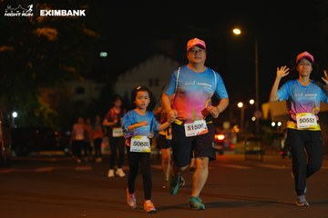 HO CHI MINH CITY NIGHT RUN EXIMBANK 2024 - Ảnh #2029963