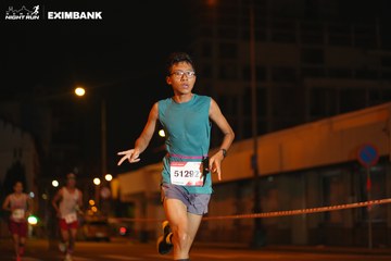 HO CHI MINH CITY NIGHT RUN EXIMBANK 2024 - Ảnh #2031193