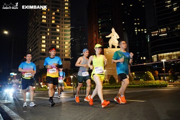 HO CHI MINH CITY NIGHT RUN EXIMBANK 2024 - Ảnh #1989580