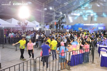 HO CHI MINH CITY NIGHT RUN EXIMBANK 2024 - Ảnh #1964746