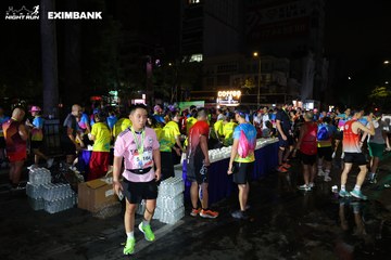 HO CHI MINH CITY NIGHT RUN EXIMBANK 2024 - Ảnh #2012530