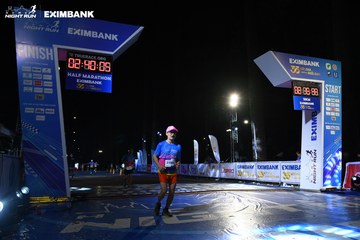 HO CHI MINH CITY NIGHT RUN EXIMBANK 2024 - Ảnh #2061067