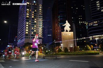 HO CHI MINH CITY NIGHT RUN EXIMBANK 2024 - Ảnh #1990080