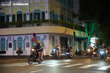 HO CHI MINH CITY NIGHT RUN EXIMBANK 2024 - Ảnh #2030765