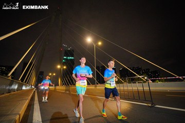 HO CHI MINH CITY NIGHT RUN EXIMBANK 2024 - Ảnh #2024902