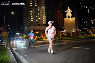 HO CHI MINH CITY NIGHT RUN EXIMBANK 2024 - Ảnh #1990486