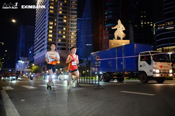 HO CHI MINH CITY NIGHT RUN EXIMBANK 2024 - Ảnh #1989223