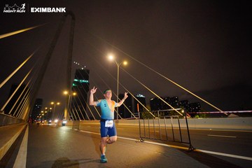HO CHI MINH CITY NIGHT RUN EXIMBANK 2024 - Ảnh #2026773