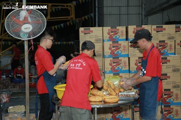 HO CHI MINH CITY NIGHT RUN EXIMBANK 2024 - Ảnh #2010759