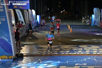 HO CHI MINH CITY NIGHT RUN EXIMBANK 2024 - Ảnh #2034043