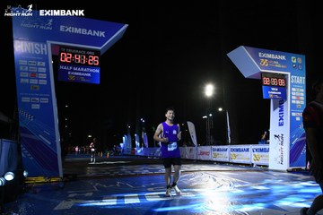 HO CHI MINH CITY NIGHT RUN EXIMBANK 2024 - Ảnh #2062304
