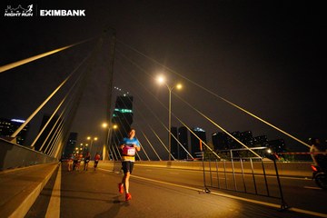 HO CHI MINH CITY NIGHT RUN EXIMBANK 2024 - Ảnh #2026615