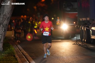 HO CHI MINH CITY NIGHT RUN EXIMBANK 2024 - Ảnh #2158756