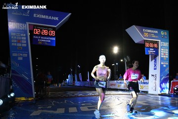 HO CHI MINH CITY NIGHT RUN EXIMBANK 2024 - Ảnh #2064069