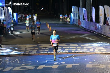 HO CHI MINH CITY NIGHT RUN EXIMBANK 2024 - Ảnh #2032271