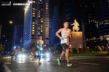 HO CHI MINH CITY NIGHT RUN EXIMBANK 2024 - Ảnh #1989239