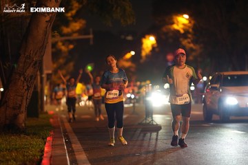 HO CHI MINH CITY NIGHT RUN EXIMBANK 2024 - Ảnh #2160404