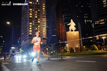 HO CHI MINH CITY NIGHT RUN EXIMBANK 2024 - Ảnh #1990413