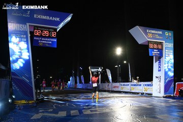 HO CHI MINH CITY NIGHT RUN EXIMBANK 2024 - Ảnh #2064648
