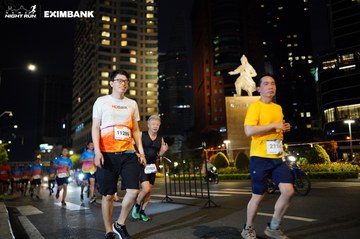 HO CHI MINH CITY NIGHT RUN EXIMBANK 2024 - Ảnh #1991058