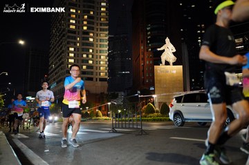 HO CHI MINH CITY NIGHT RUN EXIMBANK 2024 - Ảnh #1990625